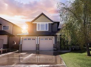 2247 N Cottonwood Dr, Coaldale, AB T1M 0A3