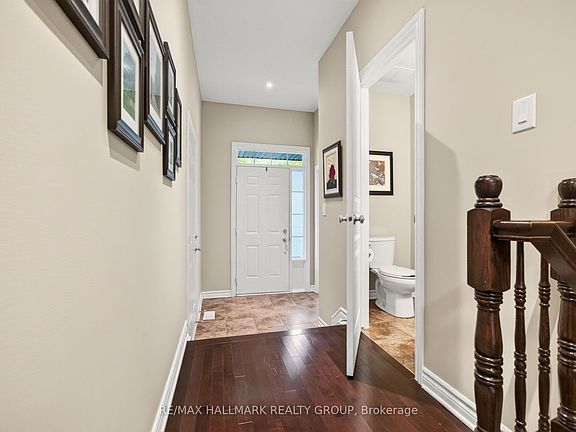 4th image of 304 Celtic Ridge Cres
