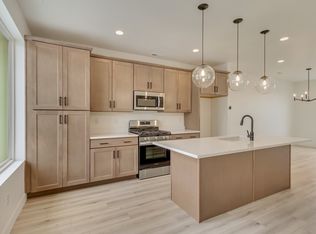 10641 S Pipestone Way, South Jordan, UT 84009