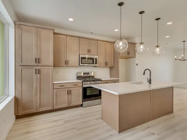 10641 S Pipestone Way, South Jordan, UT 84009