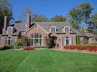 825 Windsor Woods Dr, Evansville, IN 47715