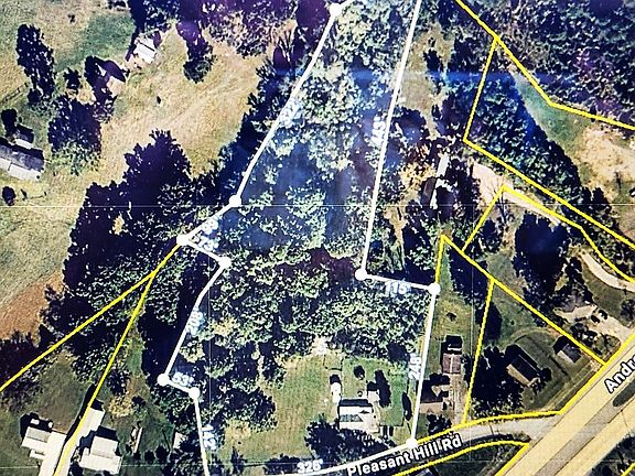 2nd image of 8847 Pleasant Hill Rd