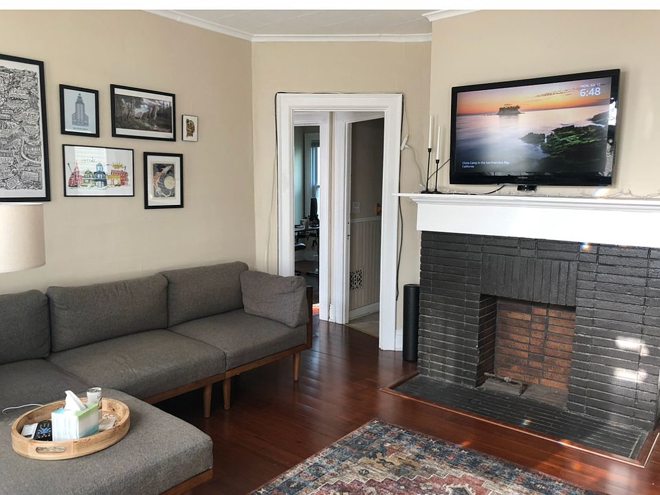 1st image of 13 Abbottsford Pl #2