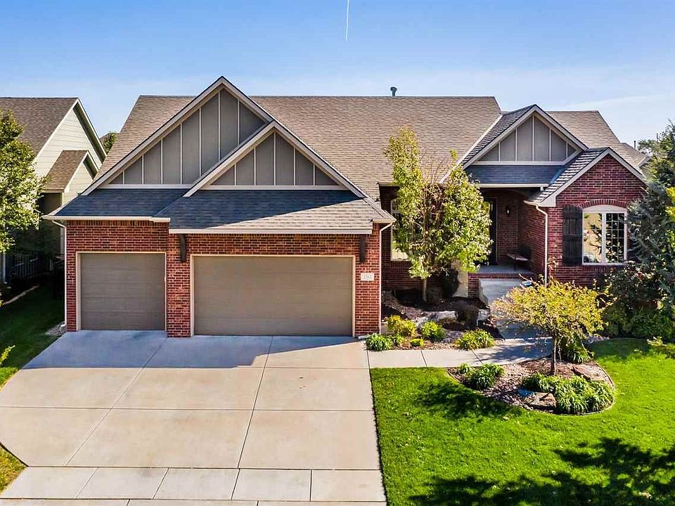 1st image of 3362 N Brush Creek Cir