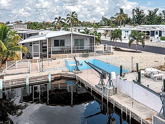 2nd image of 4677 Kahlua Ln