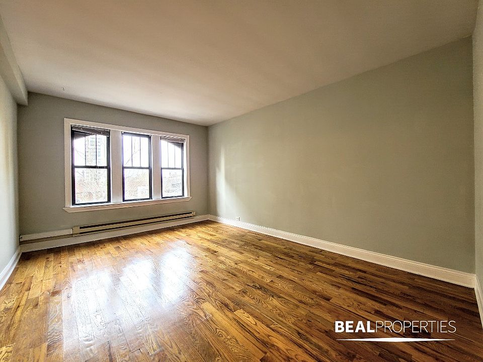 1st image of 1347 N Dearborn St #1347602