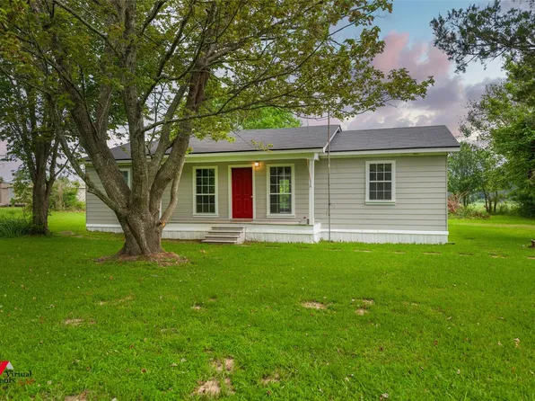128 Lucky Ln, Keatchie, LA 71046
