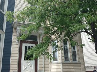 652-652R E 6th St, South Boston, MA 02127