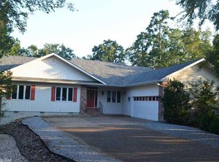 3 Levantino Ln, Hot Springs Village, AR 71909