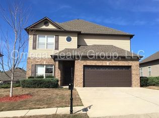 2017 Kensington Ct, Calera, AL 35040