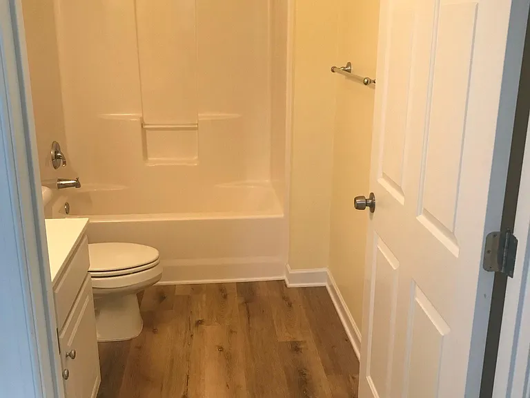 5006 Carleton Dr #95 — Photo 33