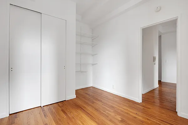 Rented by Compass | media 9