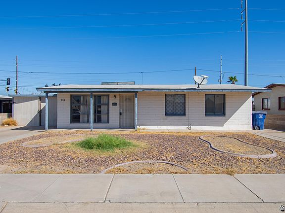 2nd image of 916 E La Mesa St