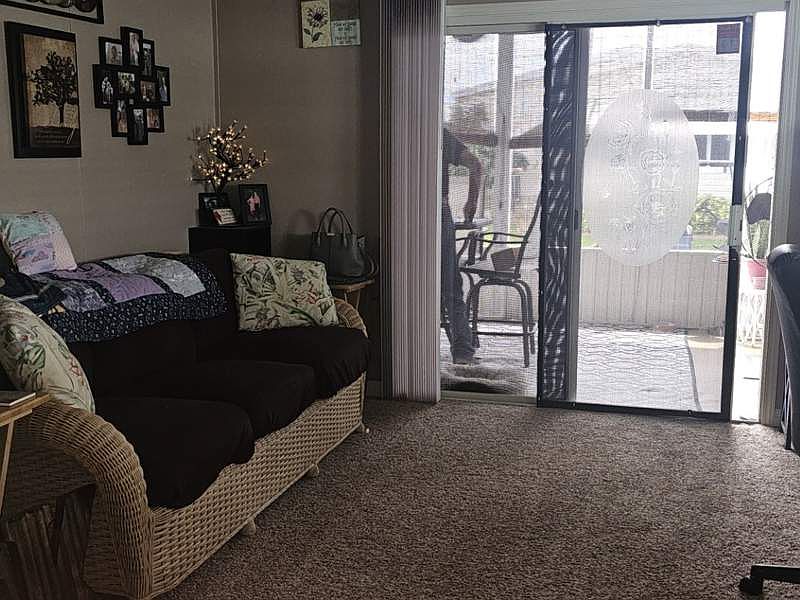 1st image of 401 Harmony Ln