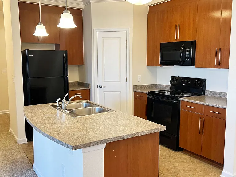 Belmont at Tryon Apartments — Photo 134