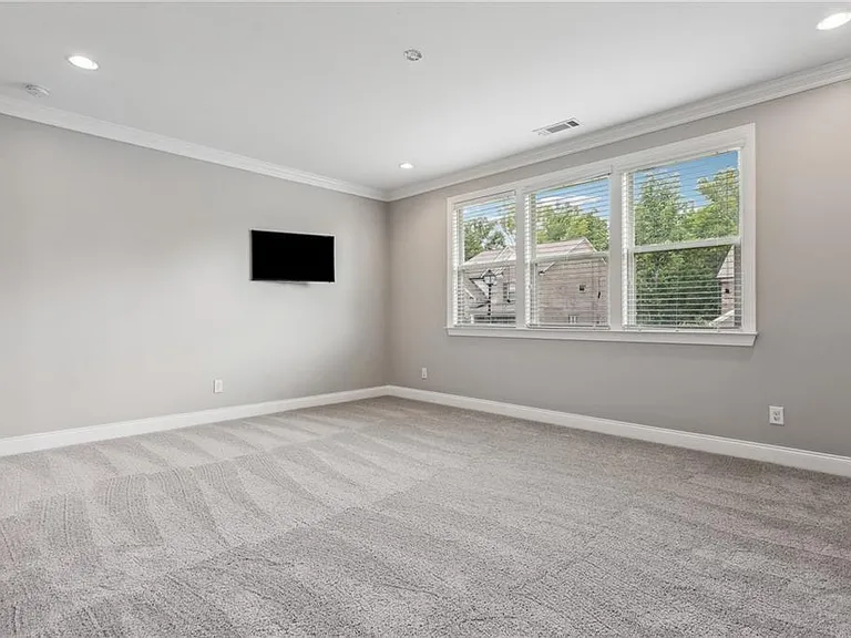 2040 Secretariat Gait Way — Photo 13