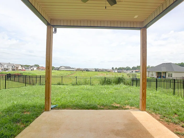 2547 Rafiki Dr — Photo 44