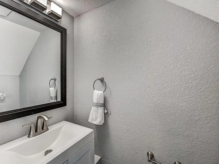 704 N Pearl St #321-L — Photo 13