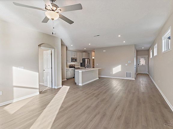 6th image of this home