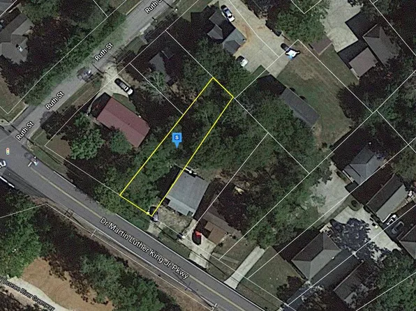 986 Dr Martin Luther King Pkwy, Athens, GA 30601