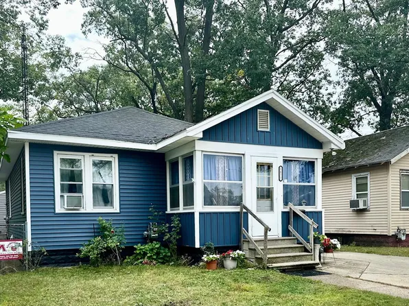 1071 Kampenga Ave, Muskegon, MI 49442