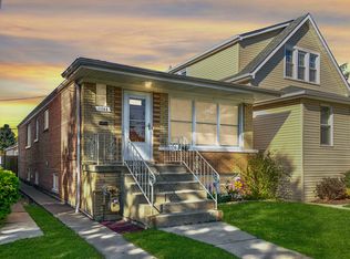 11146 S Sawyer Ave, Chicago, IL