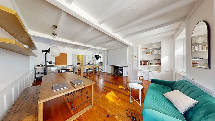 Rented by Bond New York | media 2