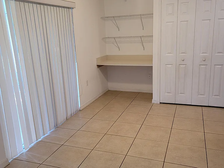 4615 Elena Way — Photo 16