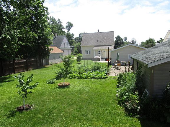 5th image of 55 Summer St