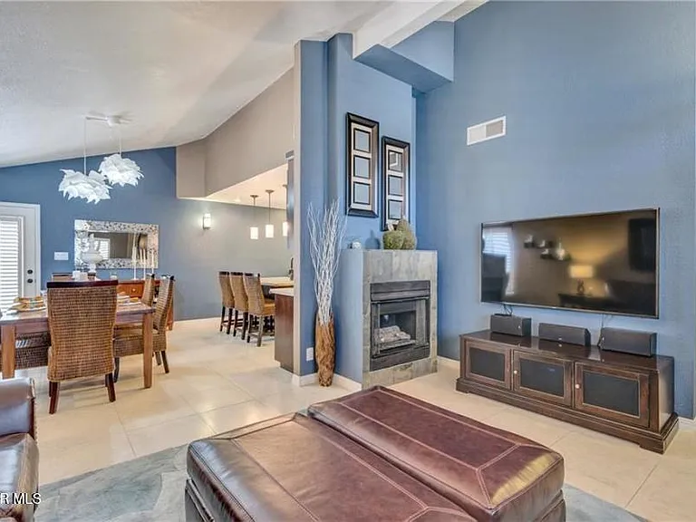 7067 Crown Ridge Dr — Photo 14