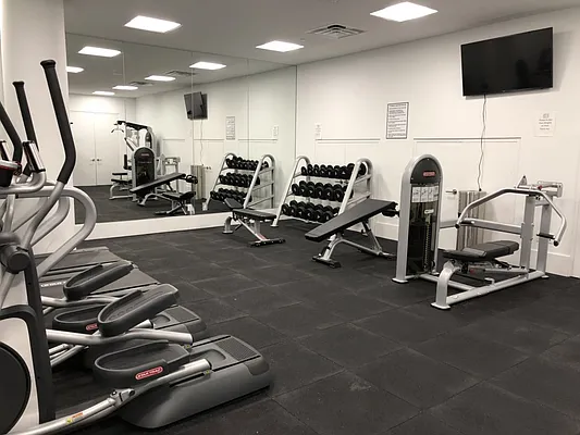 Rented by Landmark Property Holdings LLC | media 48