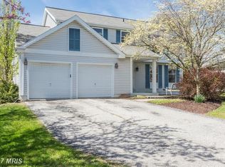 8784 Cardinal Forest Cir, Laurel, MD 20723