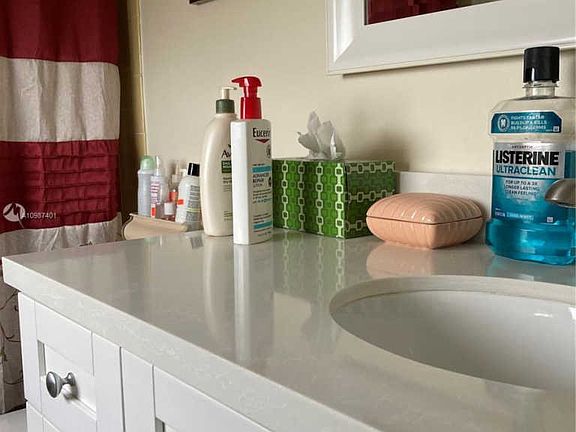 4th image of 550 NW 80th Ave APT 208