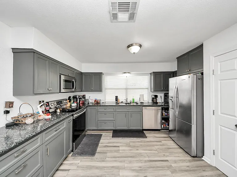 11031 Kirkmead Dr — Photo 9