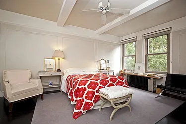 Sold by Yael Dunsky Real Estate