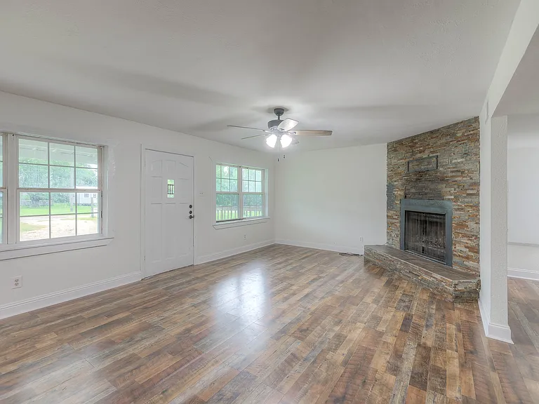 289 Hummingbird Estate Ln — Photo 4