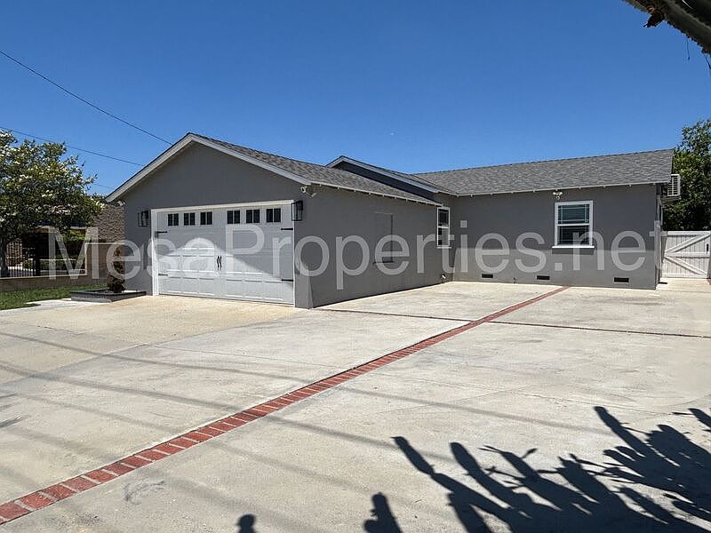 1st image of 6056 Walnut Ave