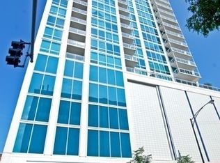 757 N Orleans St #1309, Chicago, IL 60610