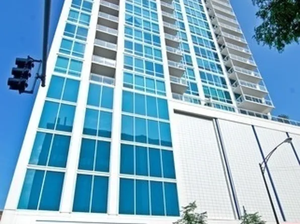 757 N Orleans St #1309, Chicago, IL 60610