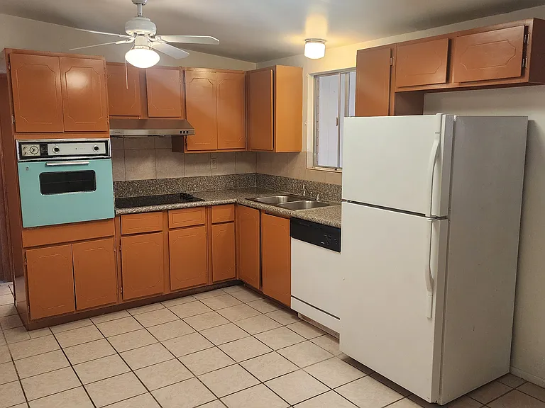 8802 E Baker St — Photo 1