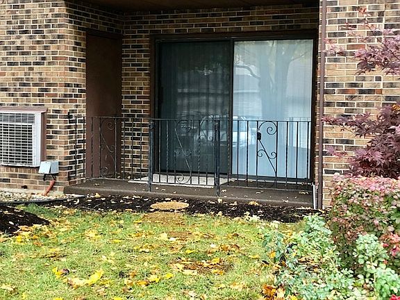 4th image of 14015 S Laramie Ave #304