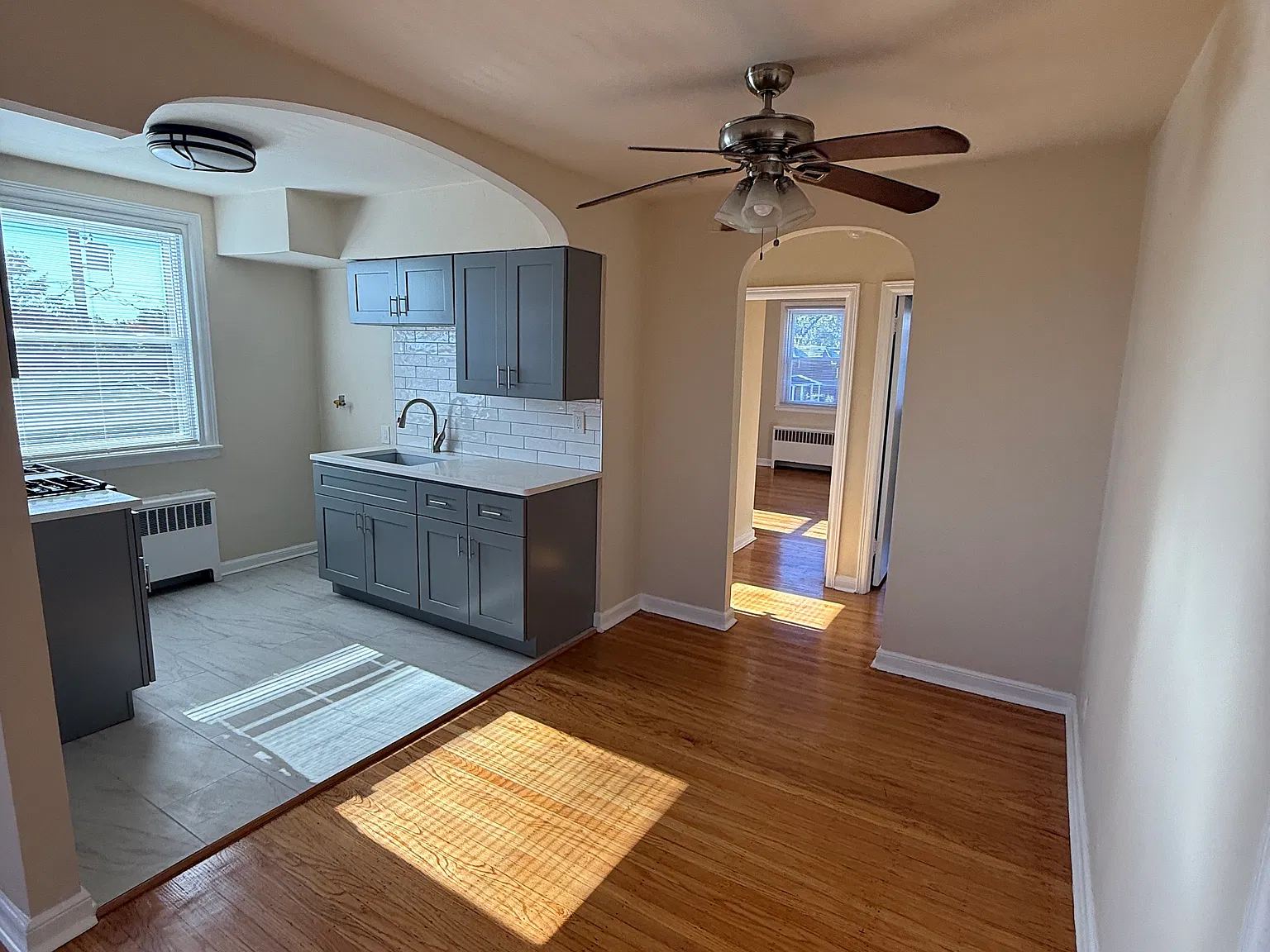 2 bed, 920 sqft, $1,500 — Photo 1