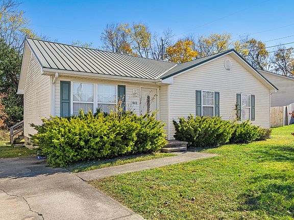 2nd image of 462 Darley Crk
