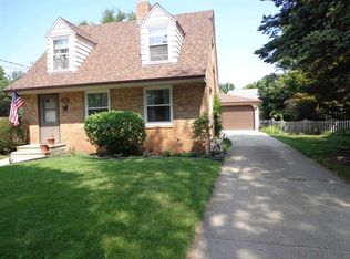 862 Sherwood Dr NW, Beloit, WI 53511