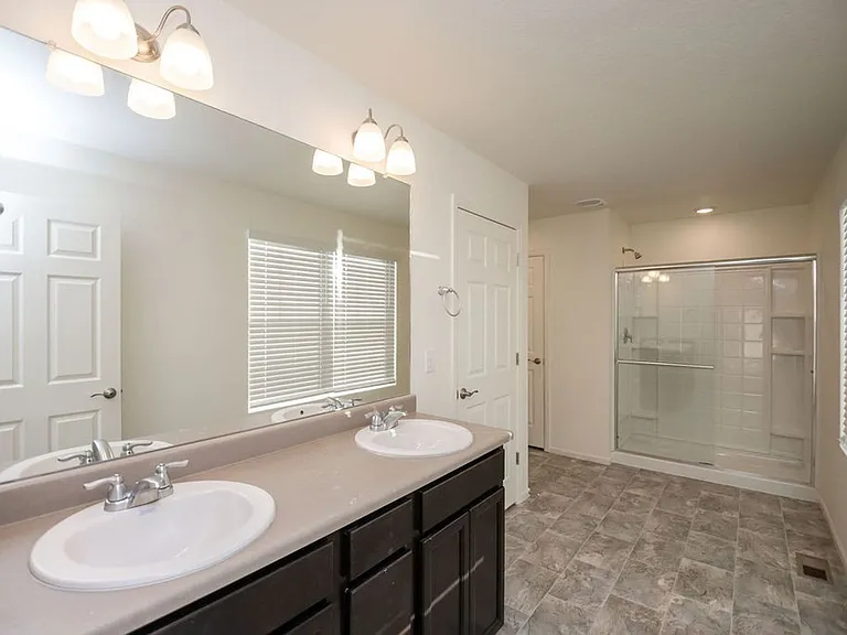 6818 Gateway Crossing St — Photo 26