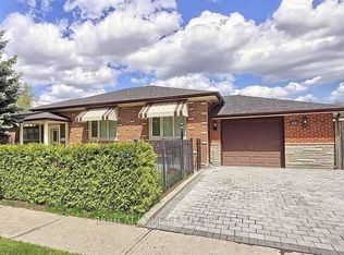 35 Hathway Dr, Toronto, ON M1P4L6
