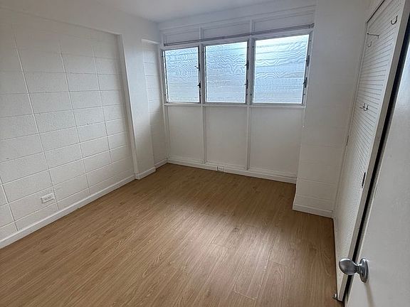 5th image of 1638 Anapuni St #A-m