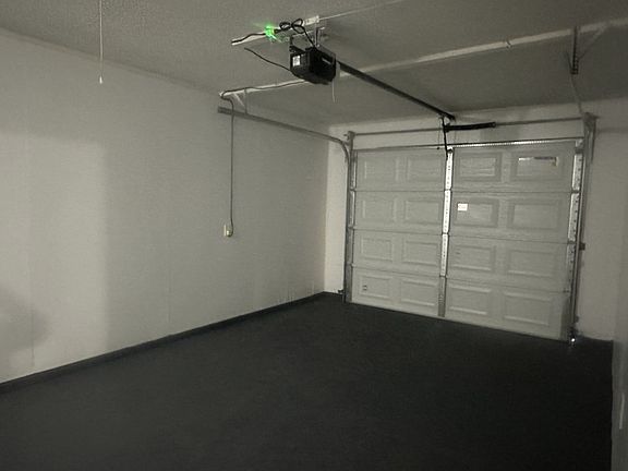 4th image of 802 Circleview Dr