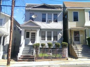 26 Arverne Ter, Irvington, NJ 07111