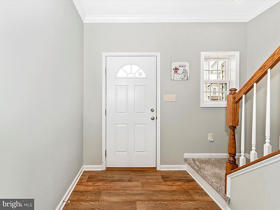 3rd image of 457 Frick Ave